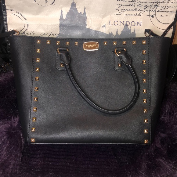 Michael Kors Handbags - ✨Michael Kors Studded Purse